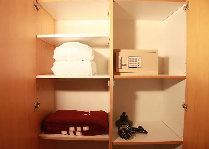 מלון Petit Steffani 3*