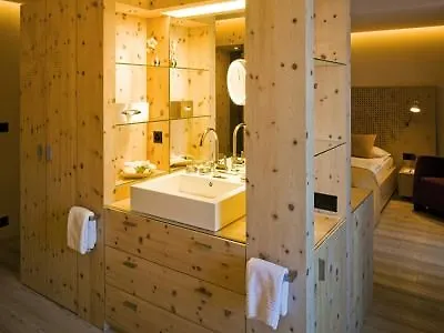 Szálloda Petit Steffani St. Moritz