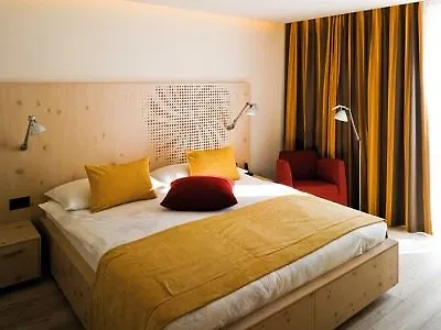 Petit Steffani Hotel 3*